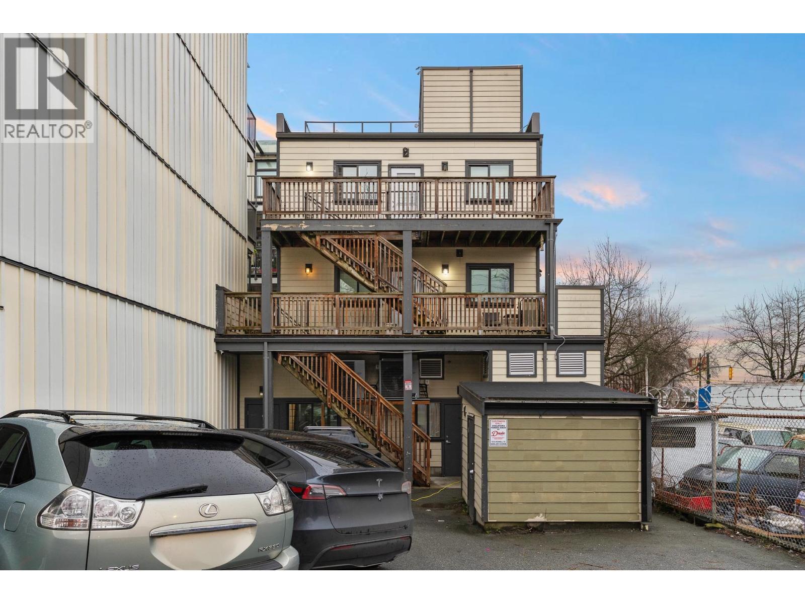 Retail in Vancouver - Image 11