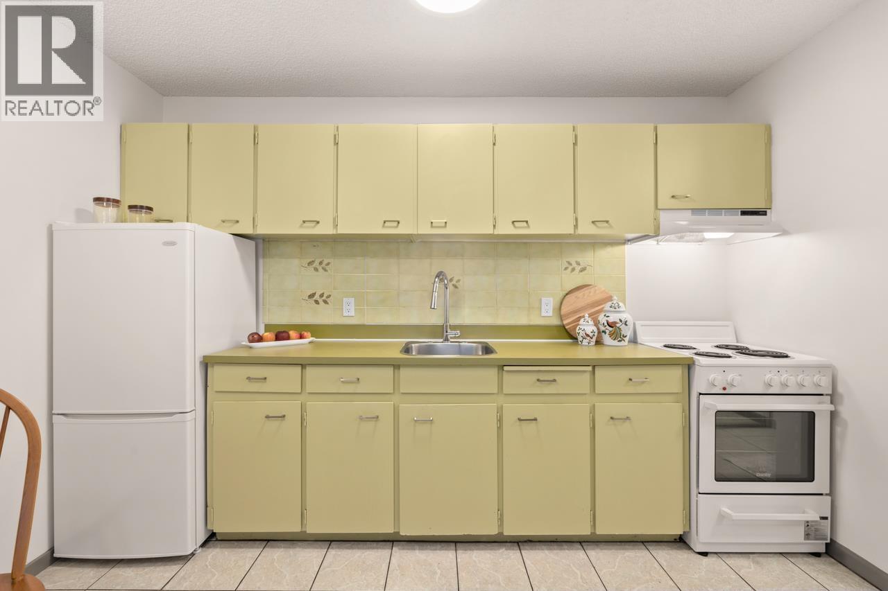 312 2033 W 7TH AVENUE, Vancouver