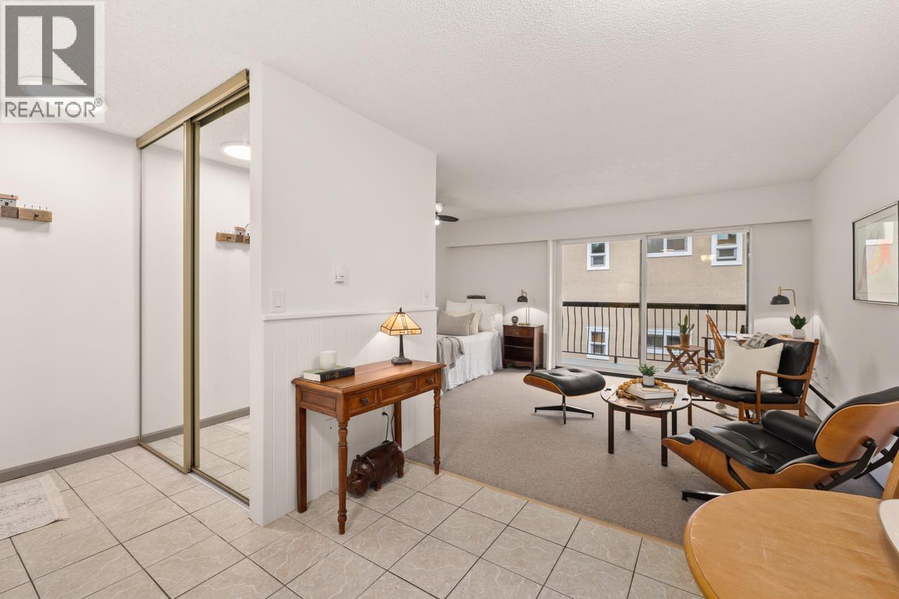 312 2033 W 7TH AVENUE, Vancouver