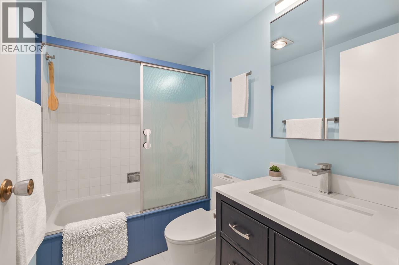 312 2033 W 7TH AVENUE, Vancouver