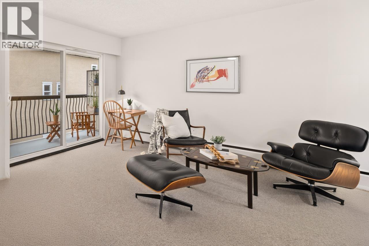 312 2033 W 7TH AVENUE, Vancouver