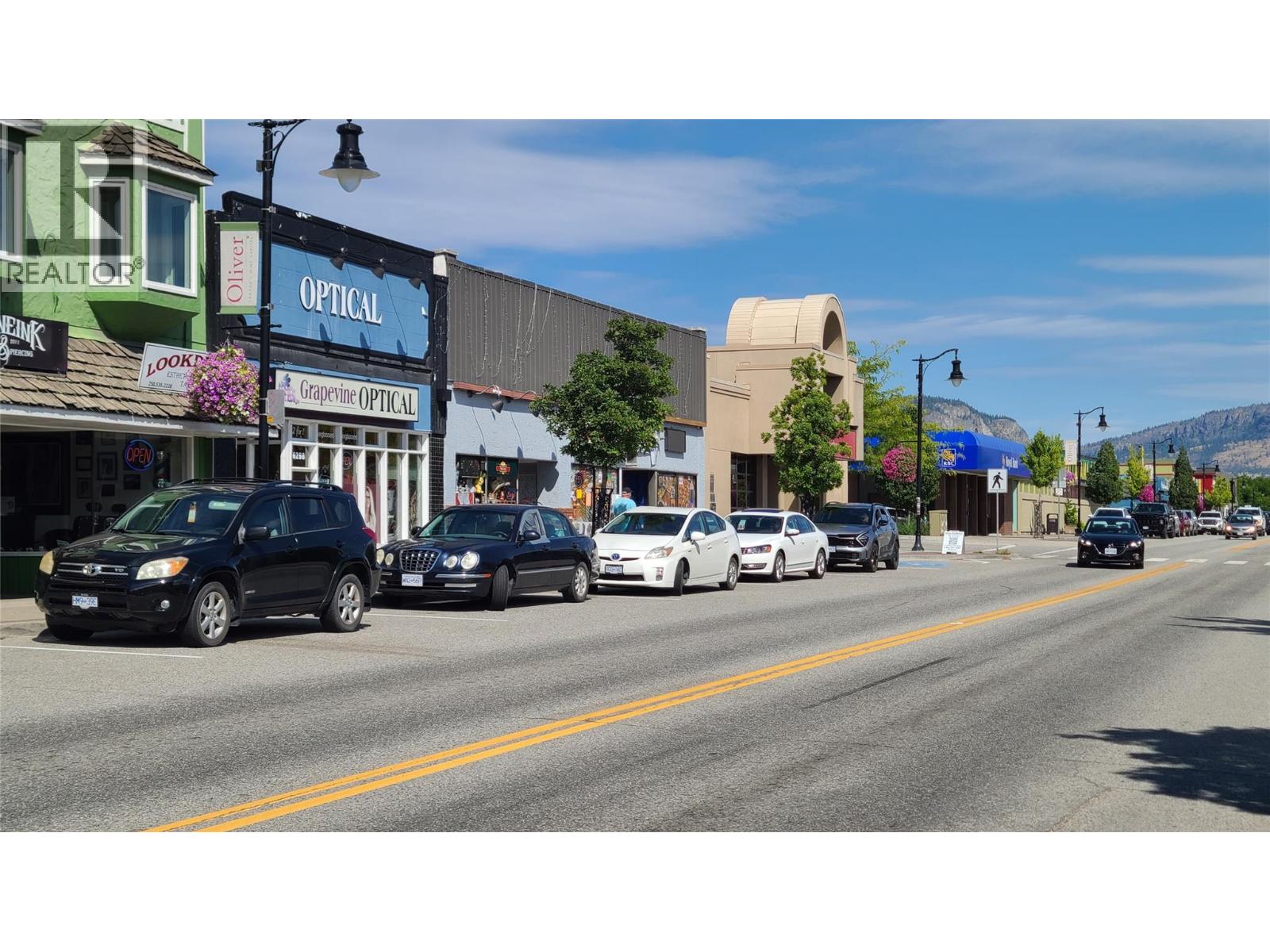 6272 MAIN Street, Oliver