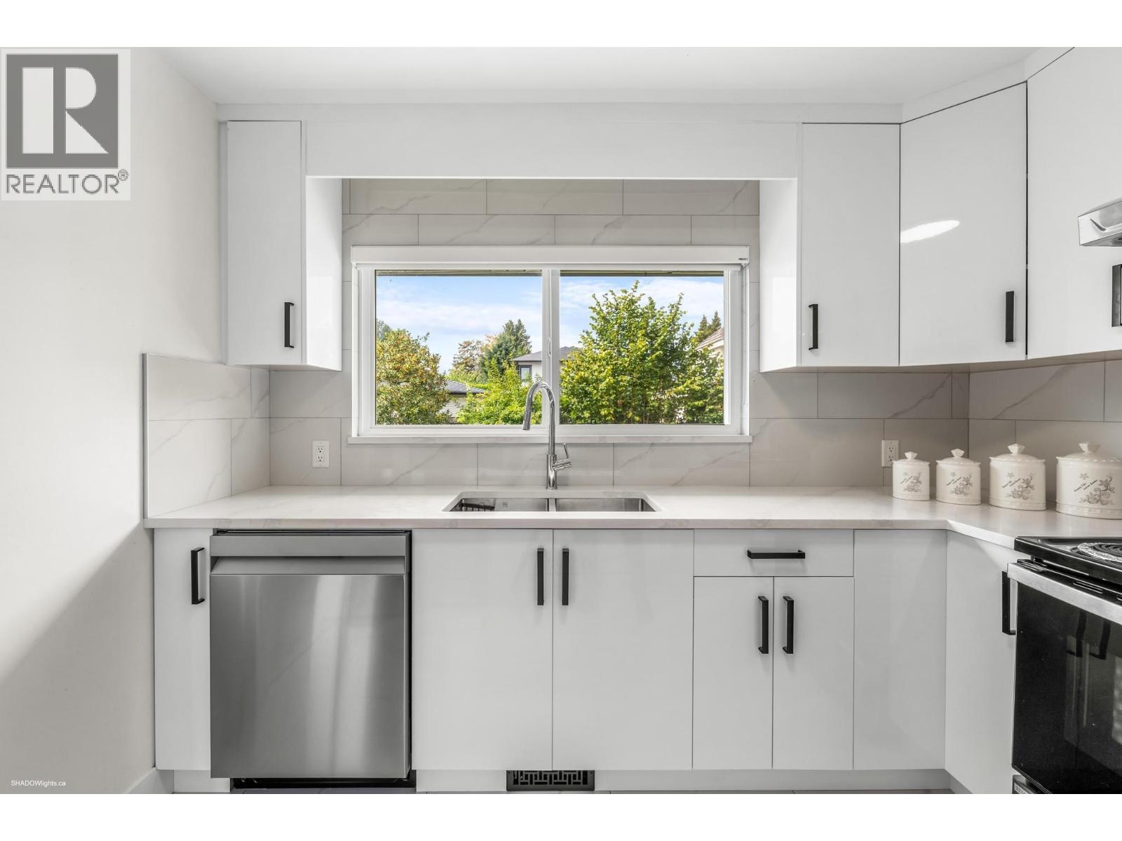 9360 PINEWELL CRESCENT, Richmond