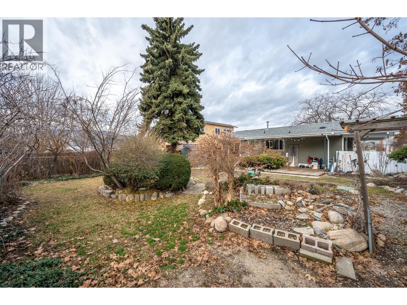 116 MCPHERSON Crescent, Penticton