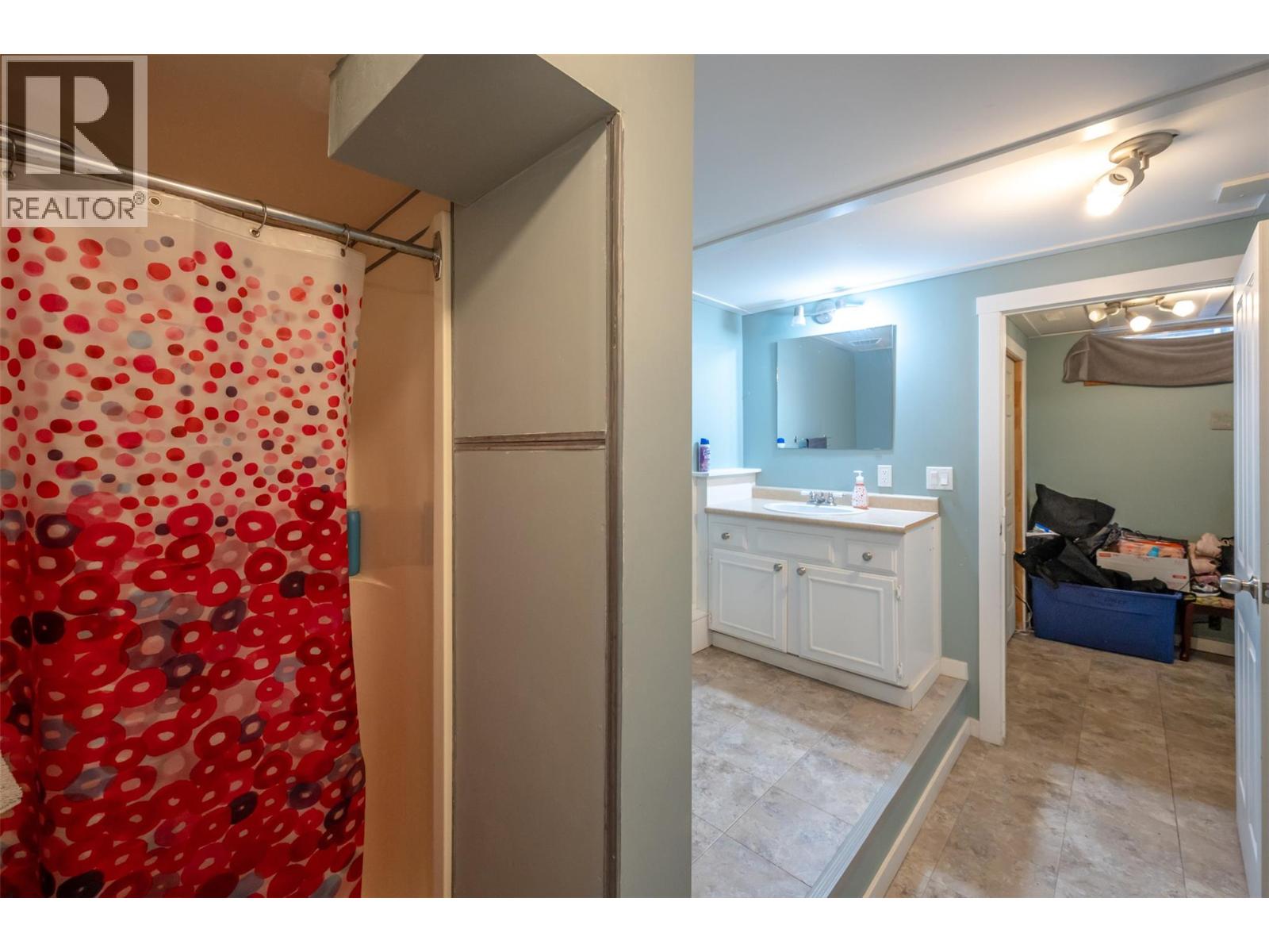 116 MCPHERSON Crescent, Penticton