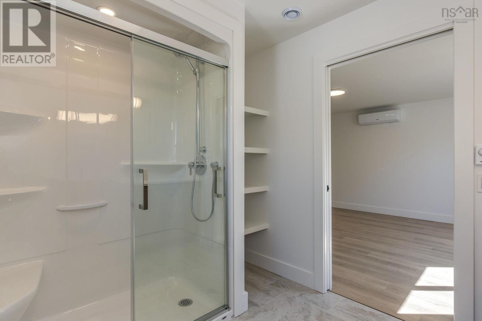 Property 21 of 37 of PC-37 49 Pearlgarden Close