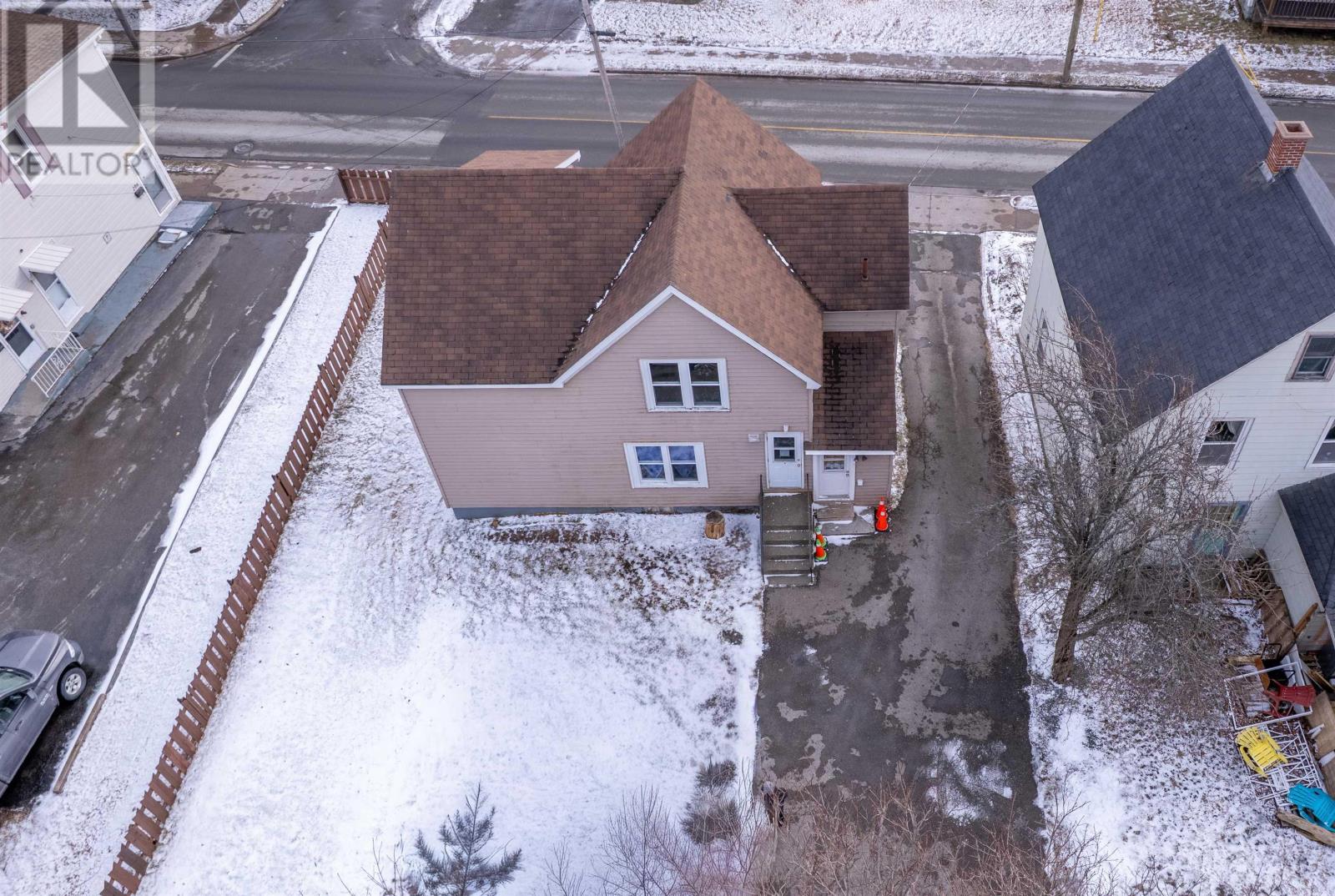 Property 43 of 45 of 212 Argyle Street