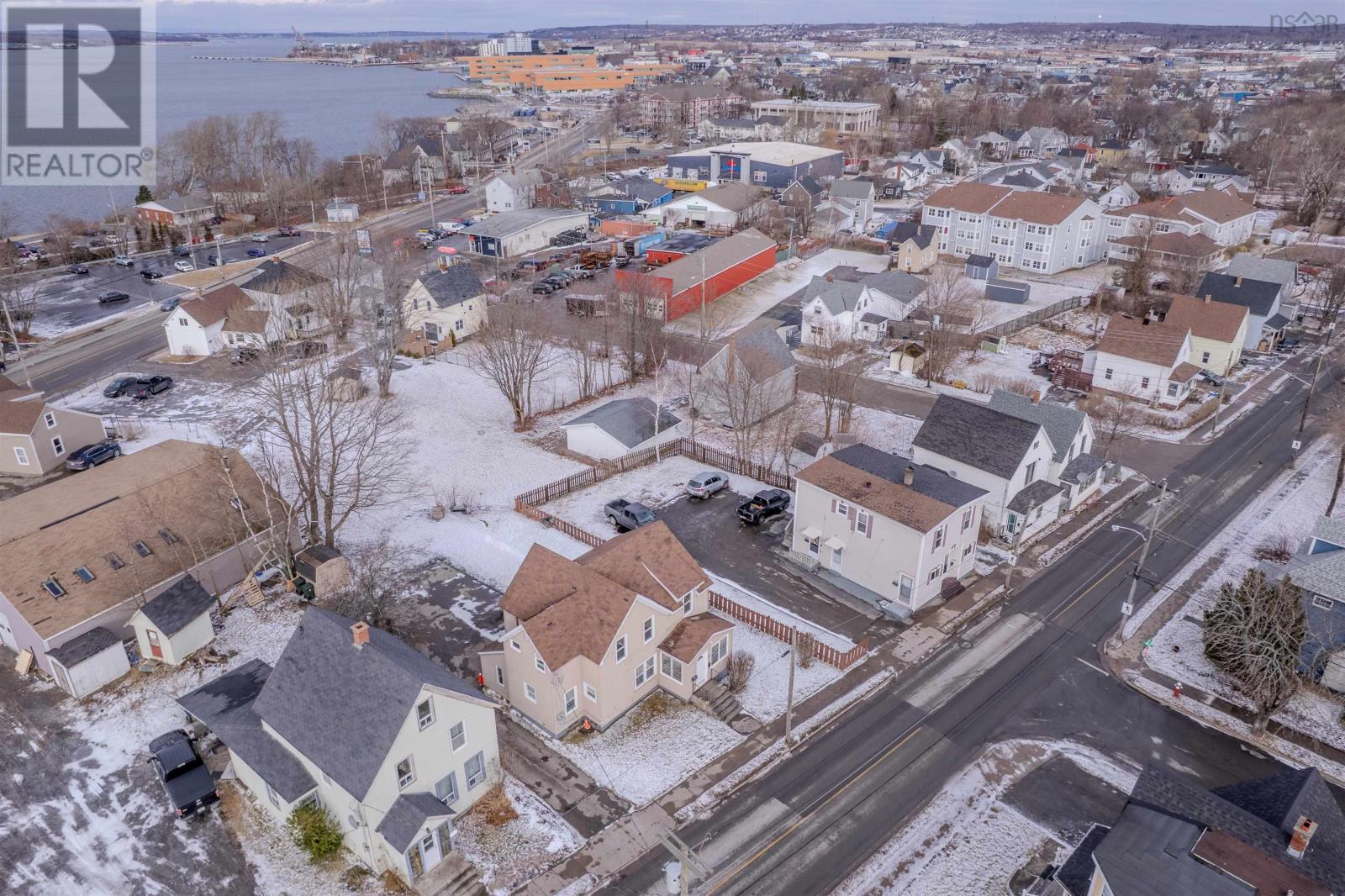 Property 5 of 45 of 212 Argyle Street