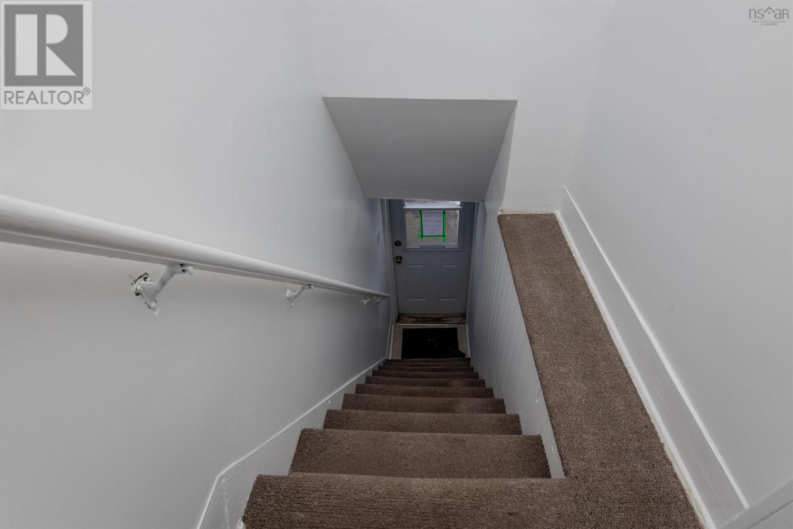 Property 45 of 45 of 212 Argyle Street