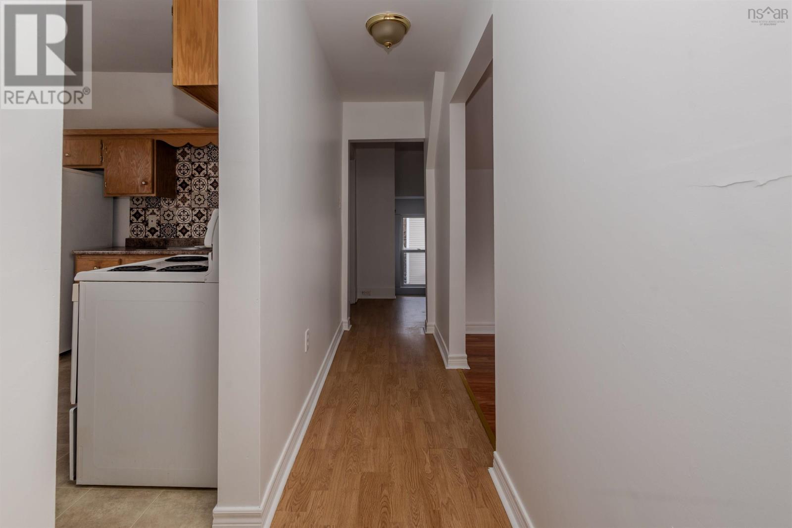 Property 8 of 45 of 212 Argyle Street