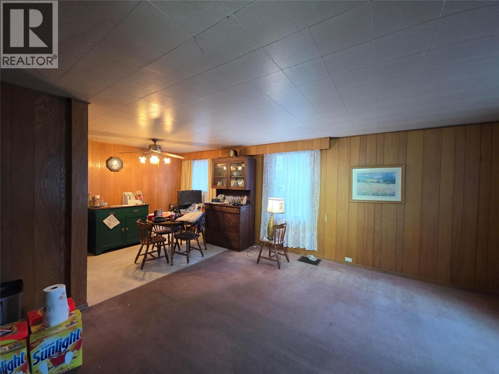 955 Portland Street, Trail