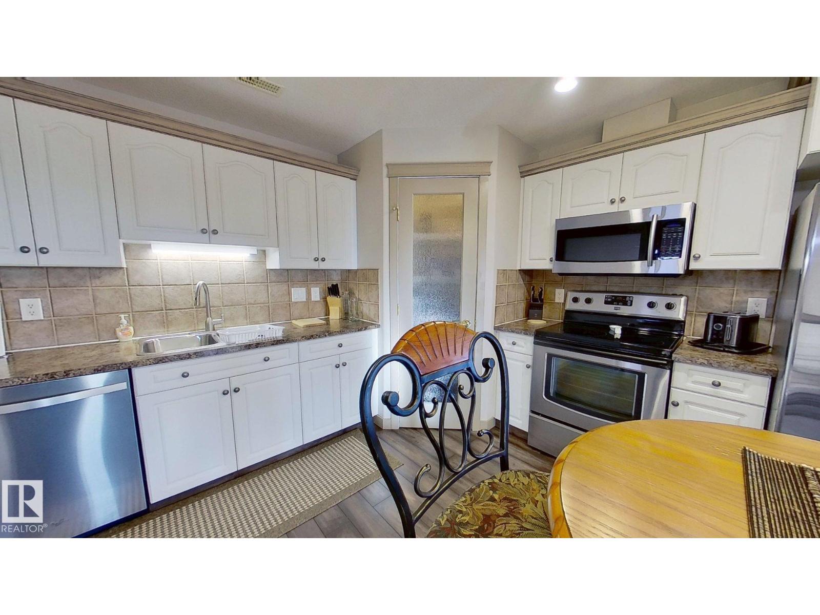 #516 237 YOUVILLE DR E NW - 6