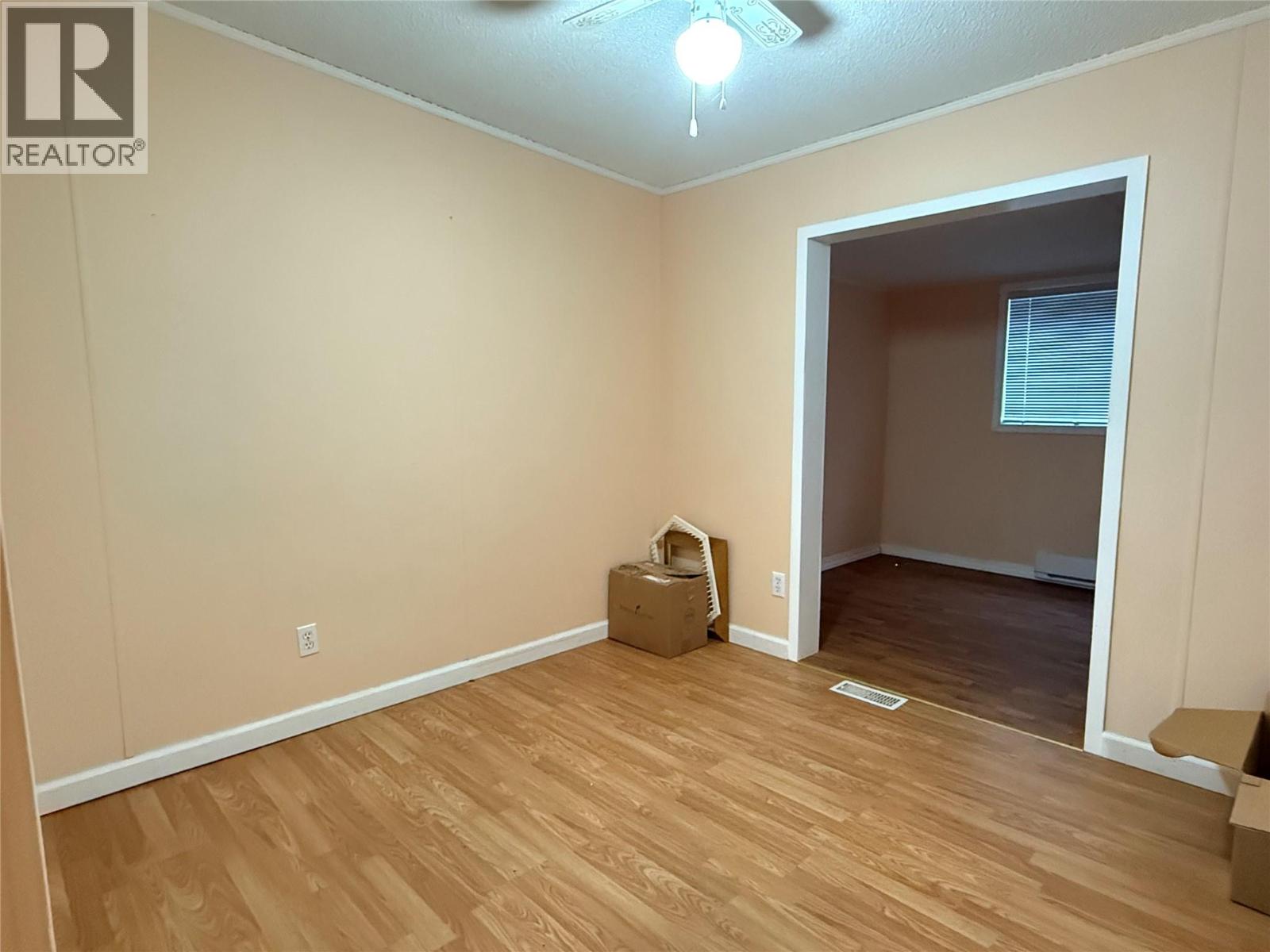 #10 7225 BOUNDARY DRIVE - 16