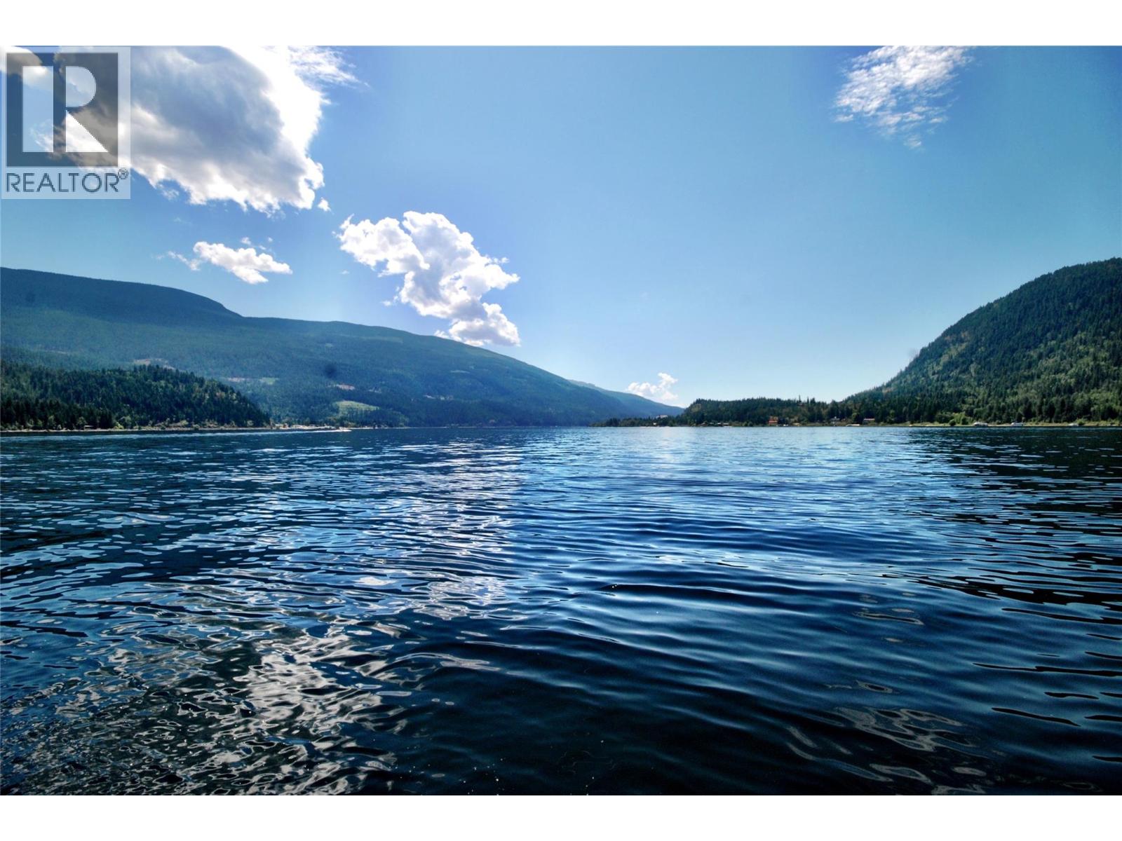 48 505 Poage Avenue, Sicamous