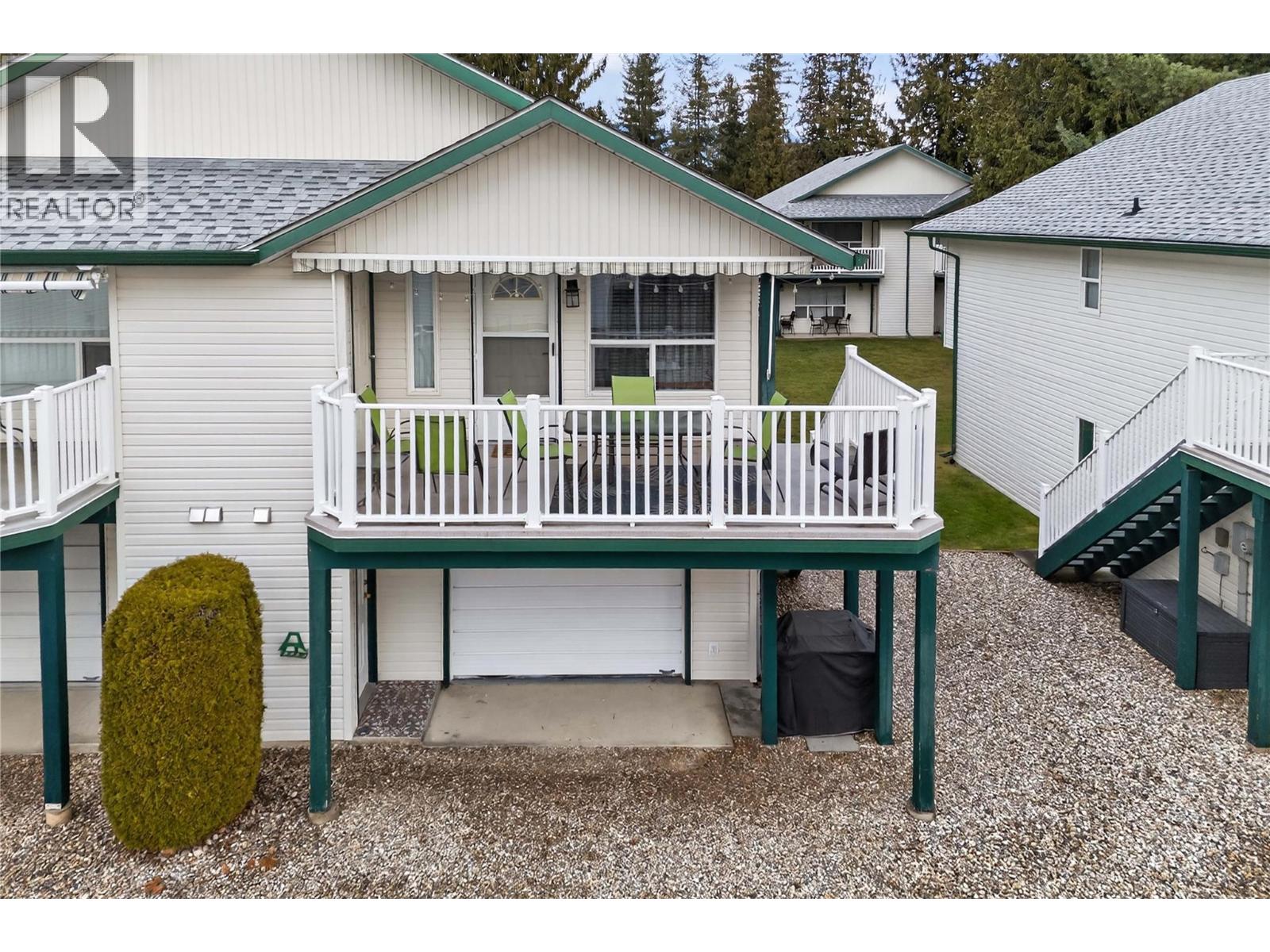 48 505 Poage Avenue, Sicamous