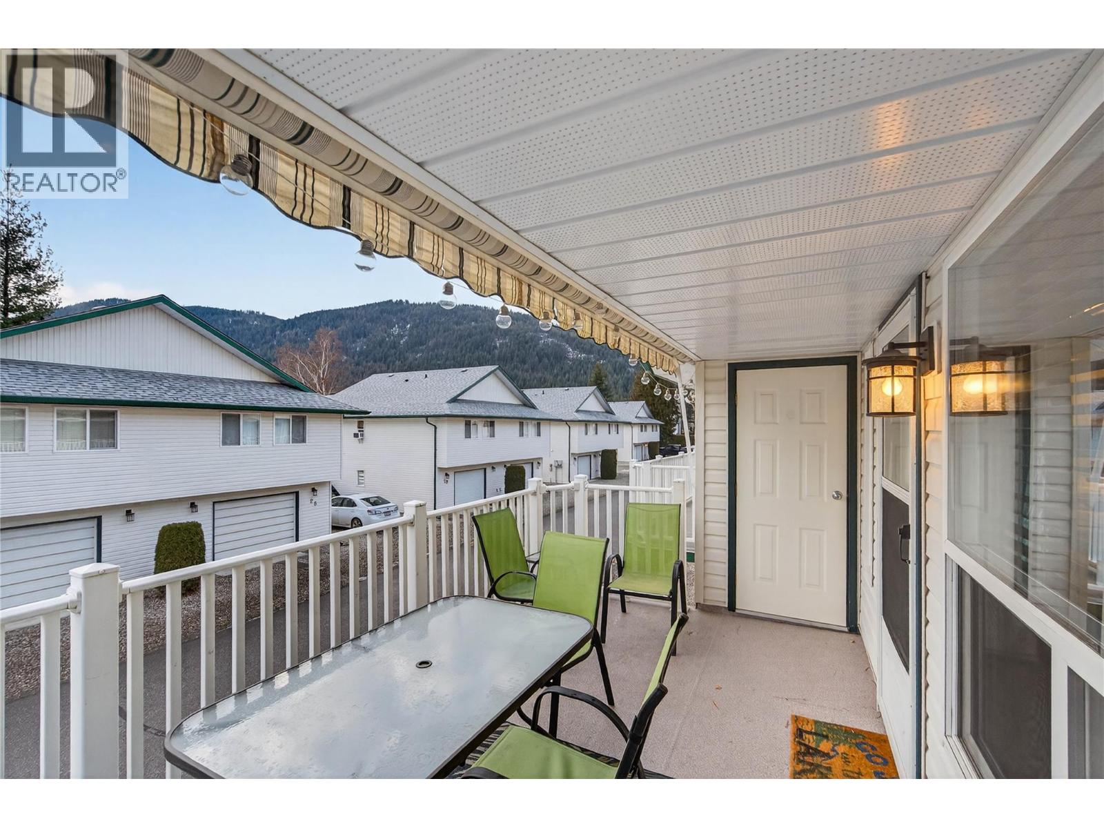 48 505 Poage Avenue, Sicamous