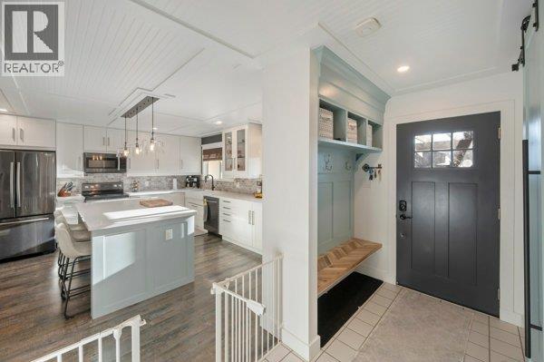 9574 Robson Crescent, Summerland