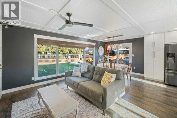 9574 Robson Crescent, Summerland