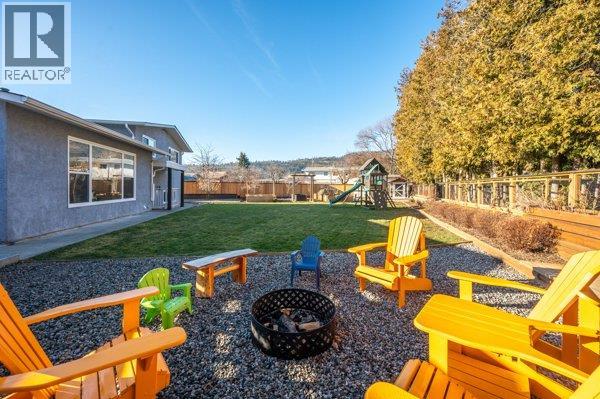 9574 Robson Crescent, Summerland