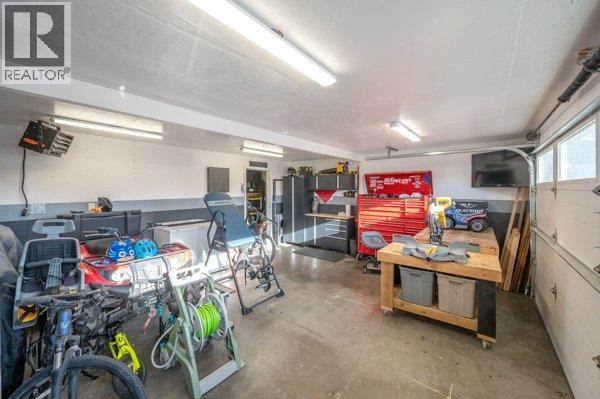 9574 Robson Crescent, Summerland