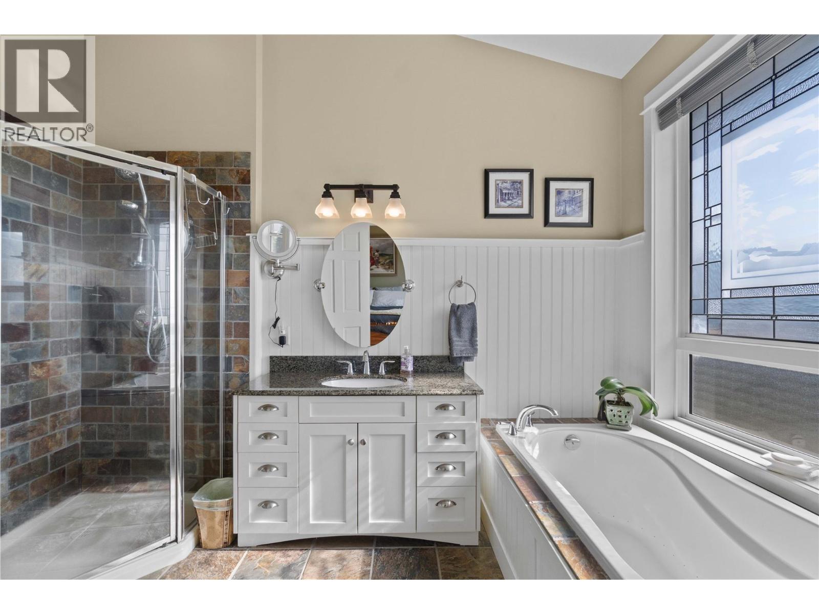  2754 Sun Ridge Place, Tappen