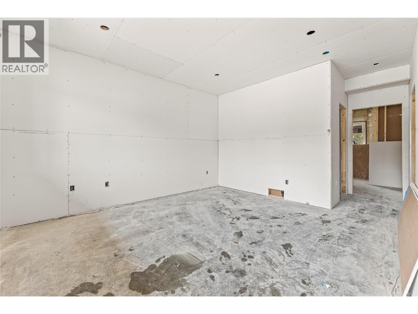 162 JAMES STREET - 18