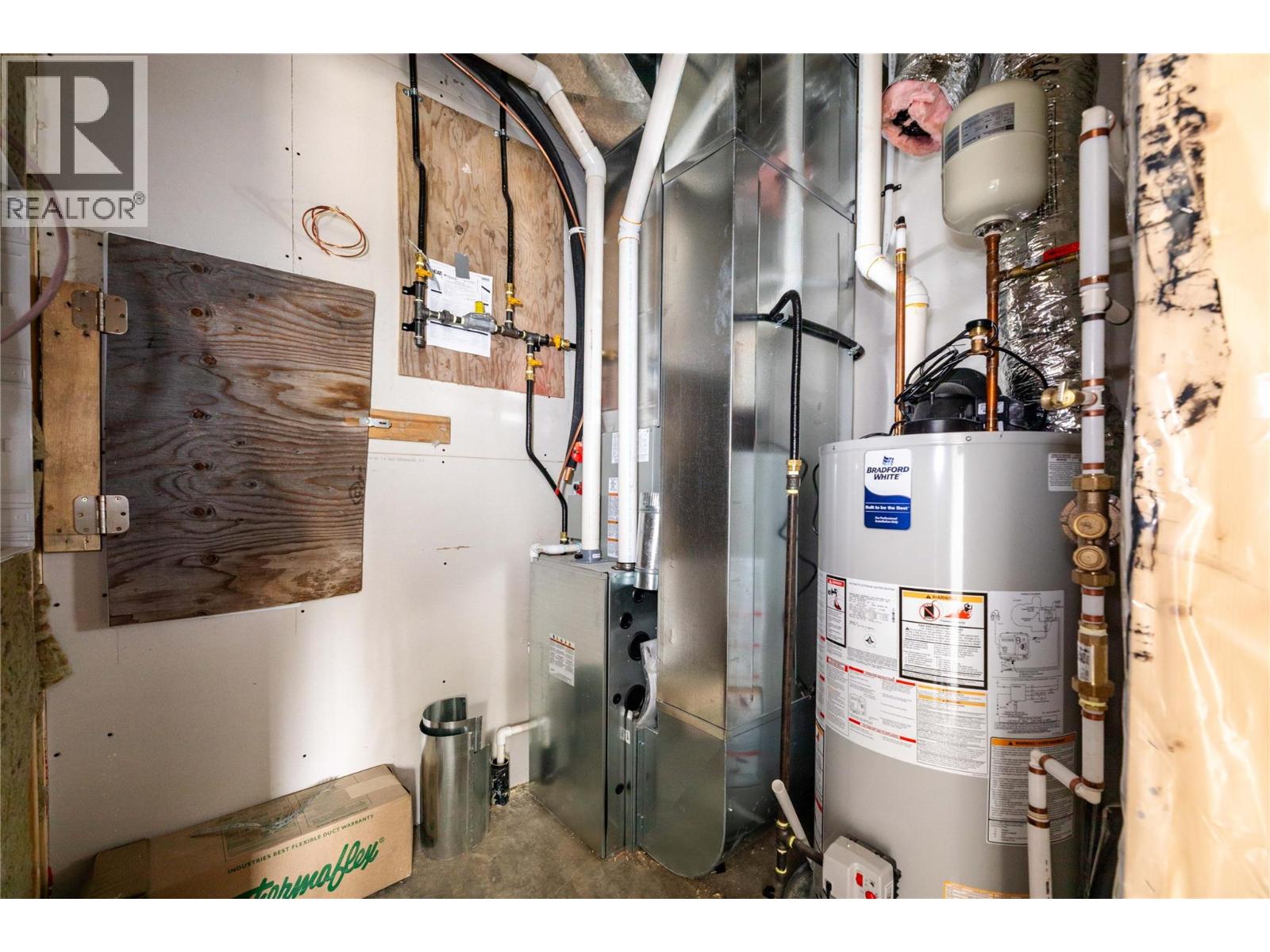 162 JAMES STREET - 19