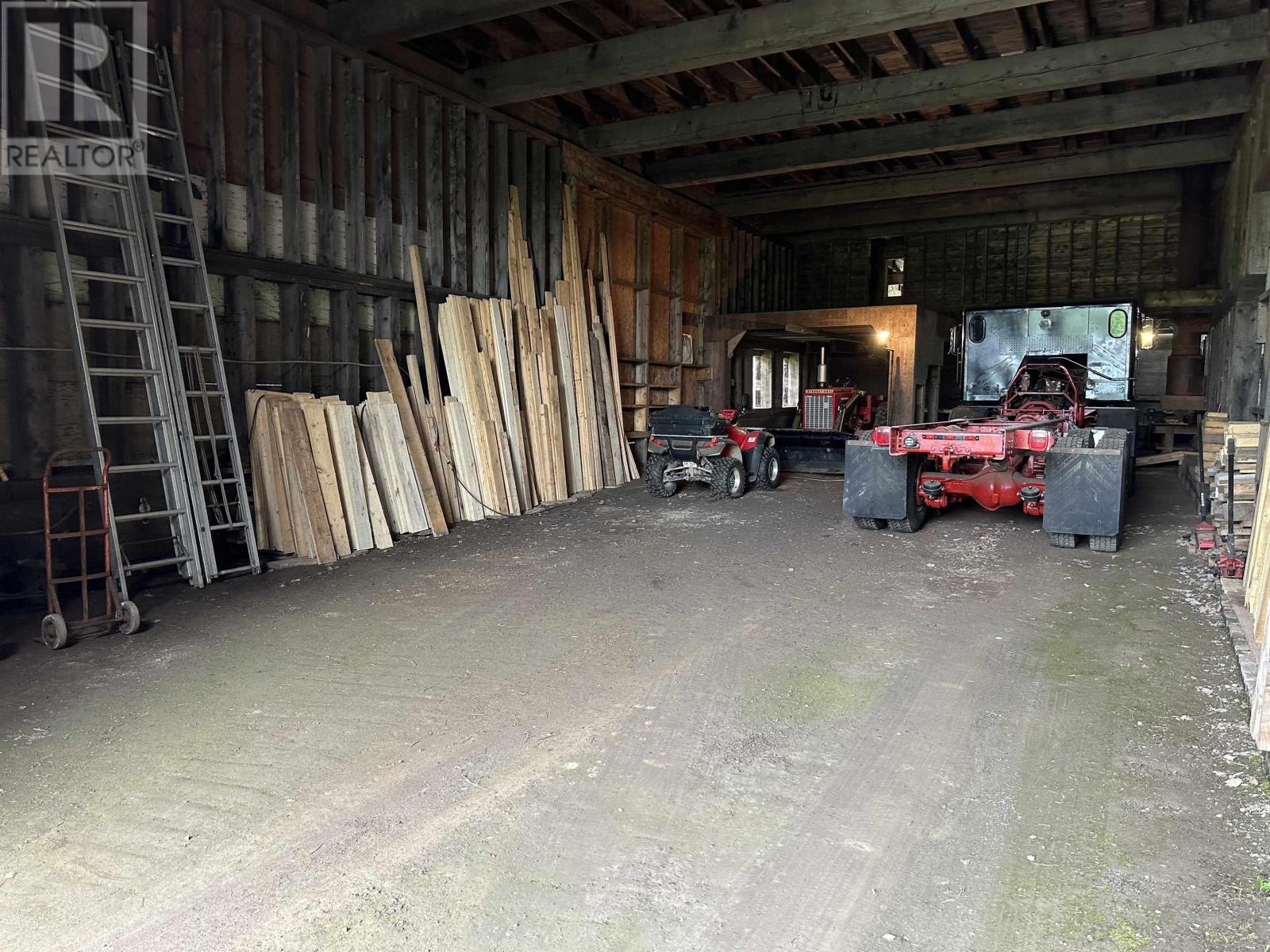 Property 34 of 38 of 6185 Highway 4