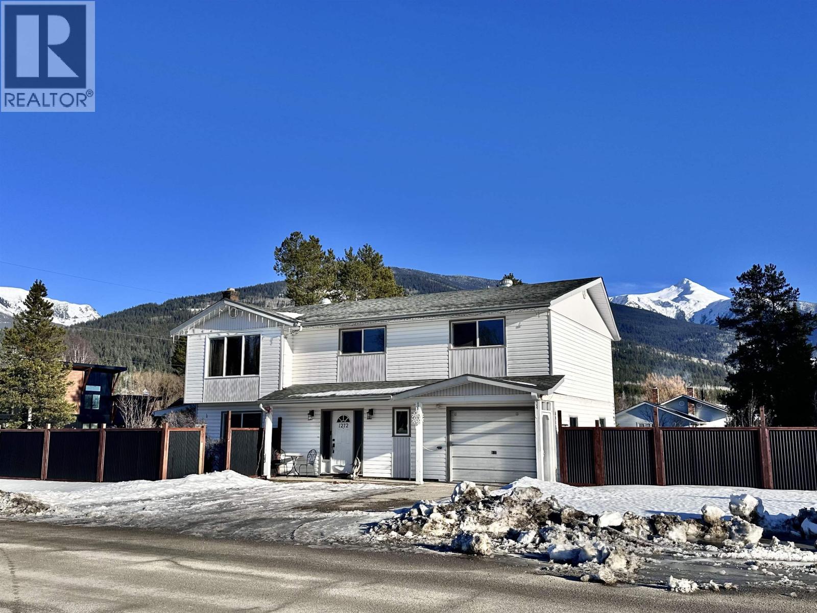 1272 4TH AVENUE, Valemount