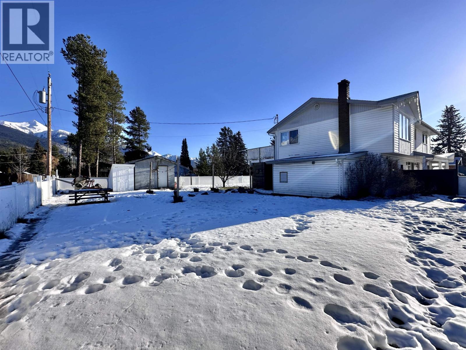 1272 4TH AVENUE, Valemount