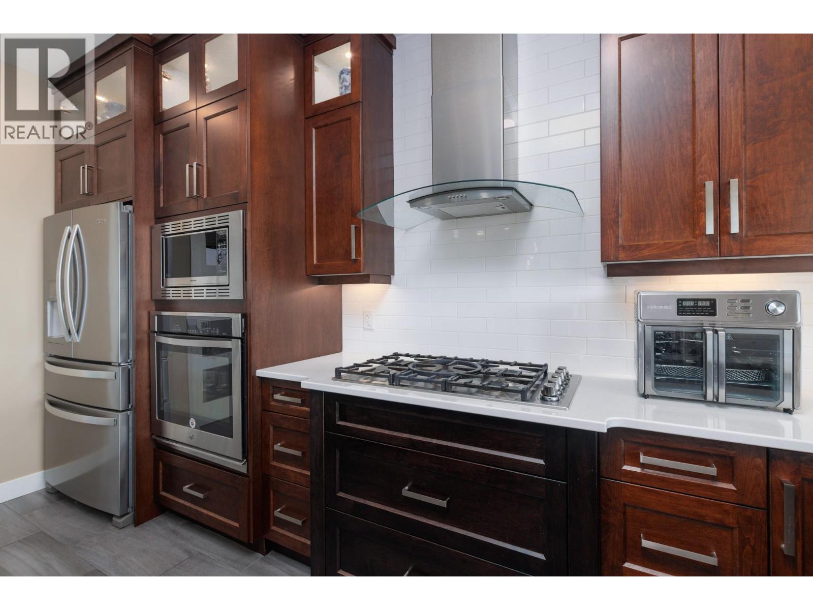 1061 19 Avenue SE, Salmon Arm