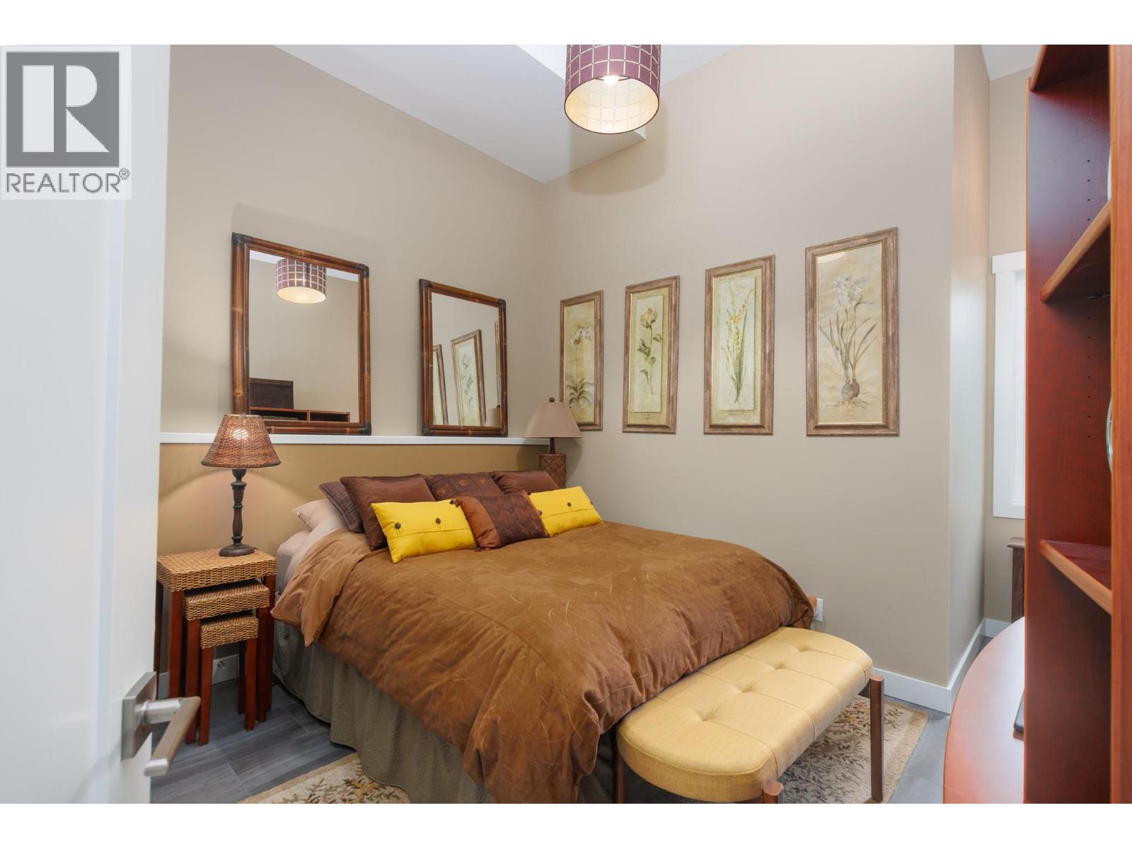 1061 19 Avenue SE, Salmon Arm