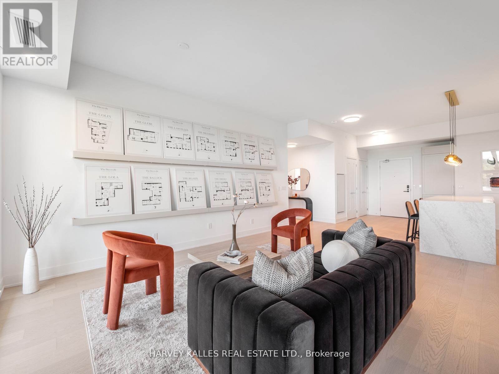 #1003 8 MANOR ROAD W - 19