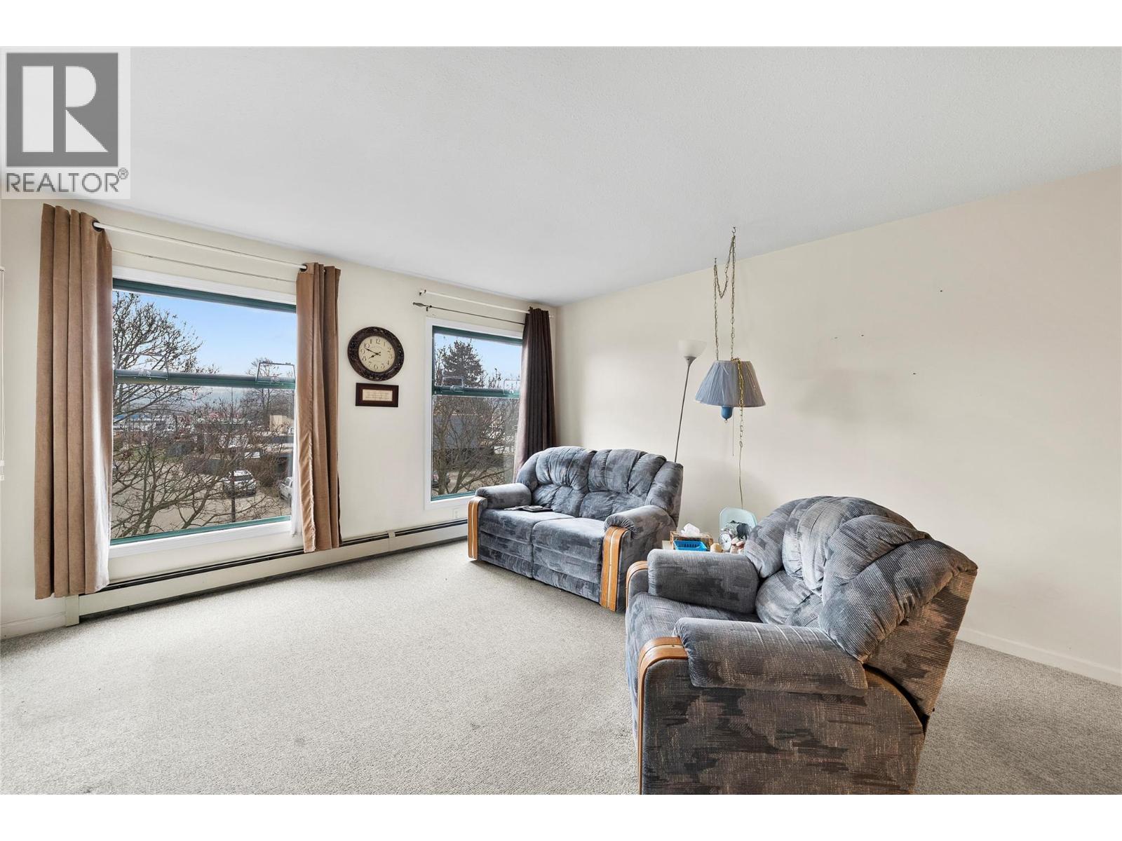 851 5 Avenue SW Unit# 305, Salmon Arm