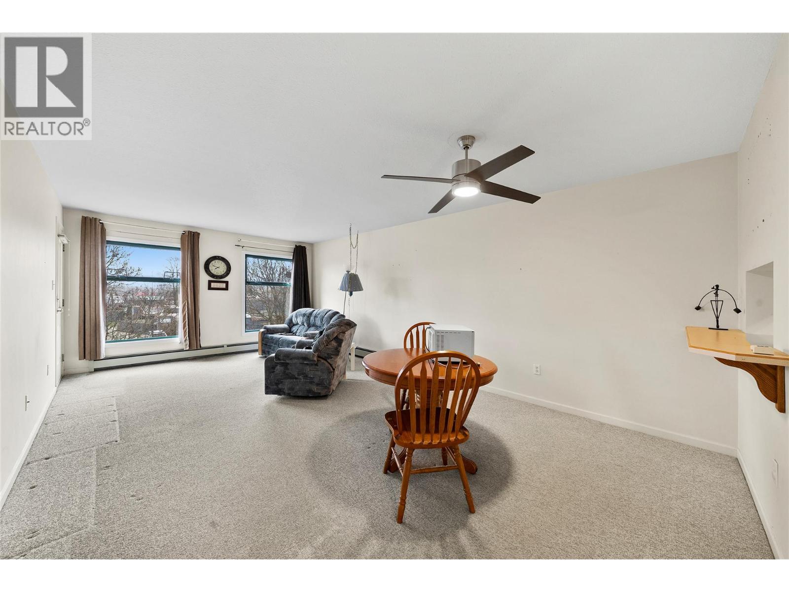 851 5 Avenue SW Unit# 305, Salmon Arm