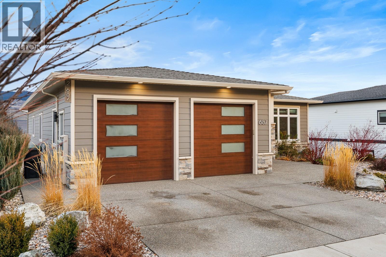  687 Acadia Street, Kelowna