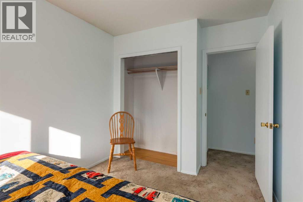 Single Family House Bungalow for Sale in  Windermere Road SW Wildwood Calgary 