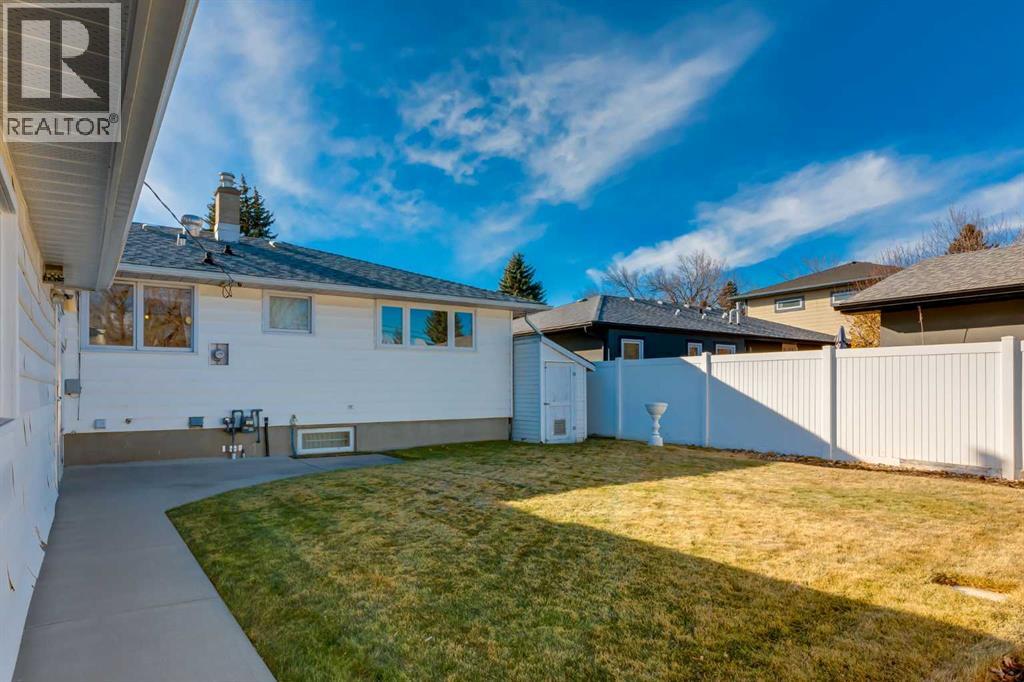 Single Family House Bungalow for Sale in  Windermere Road SW Wildwood Calgary 