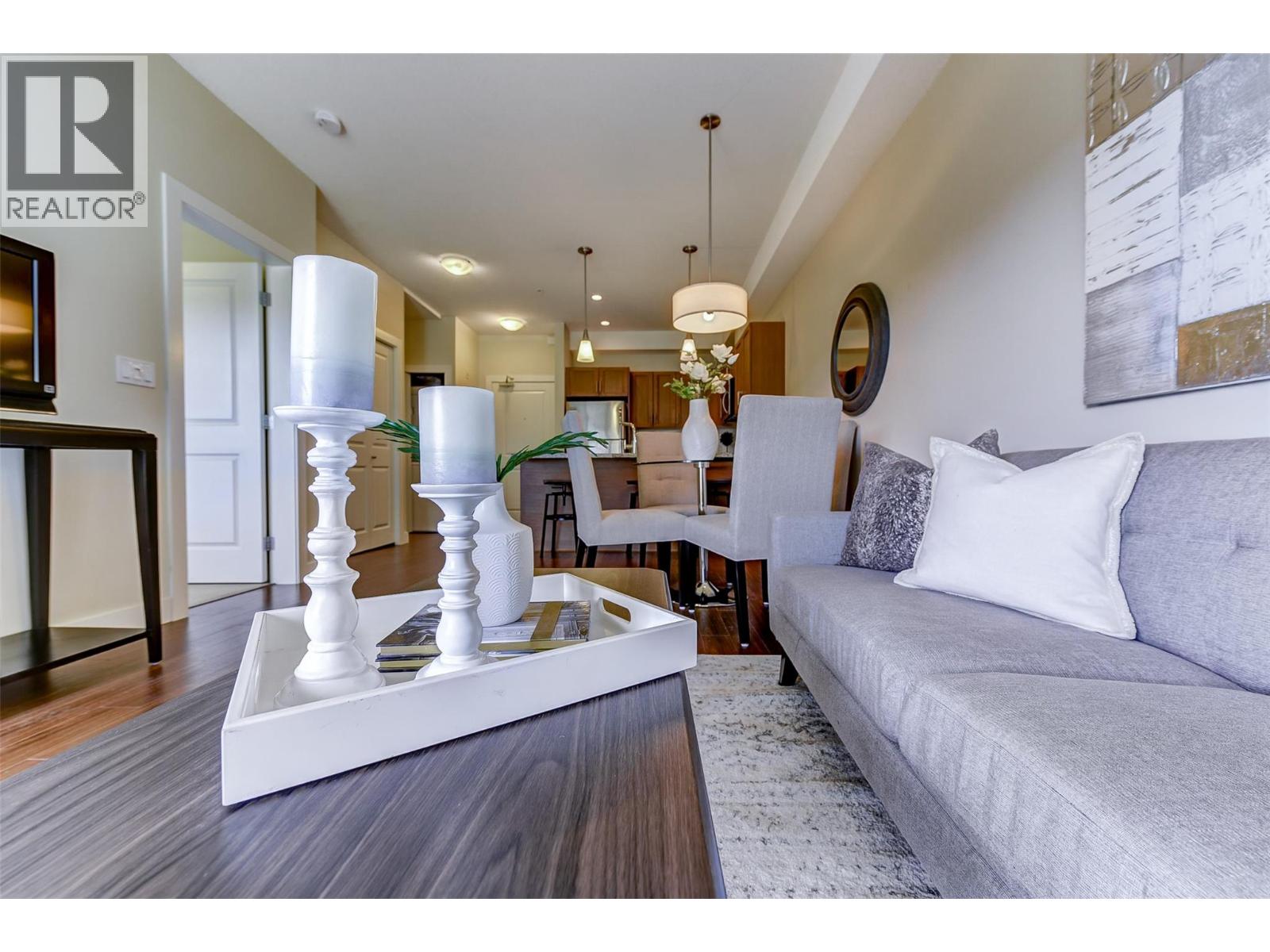 202 3220 Skyview Lane, West Kelowna