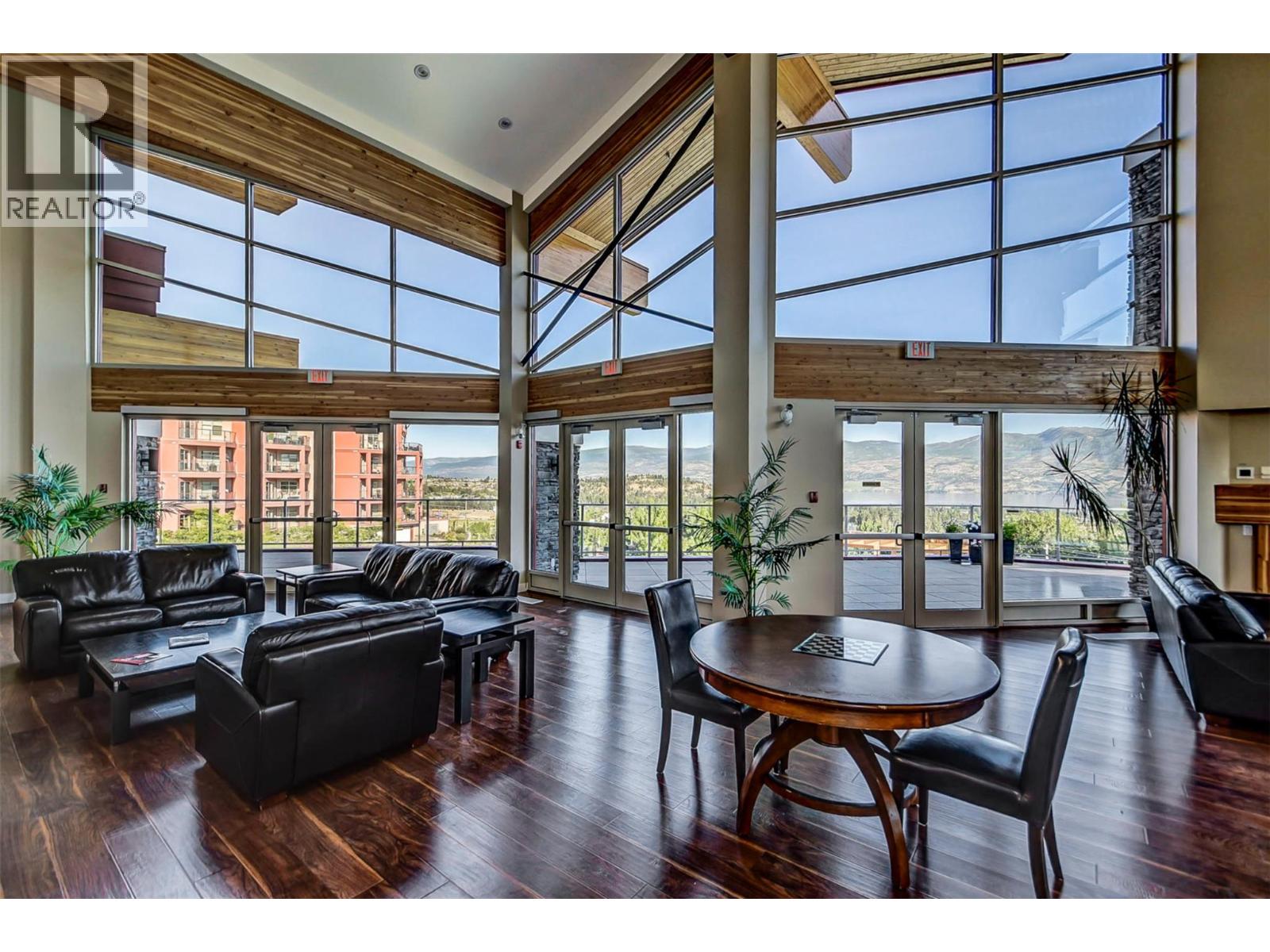 202 3220 Skyview Lane, West Kelowna