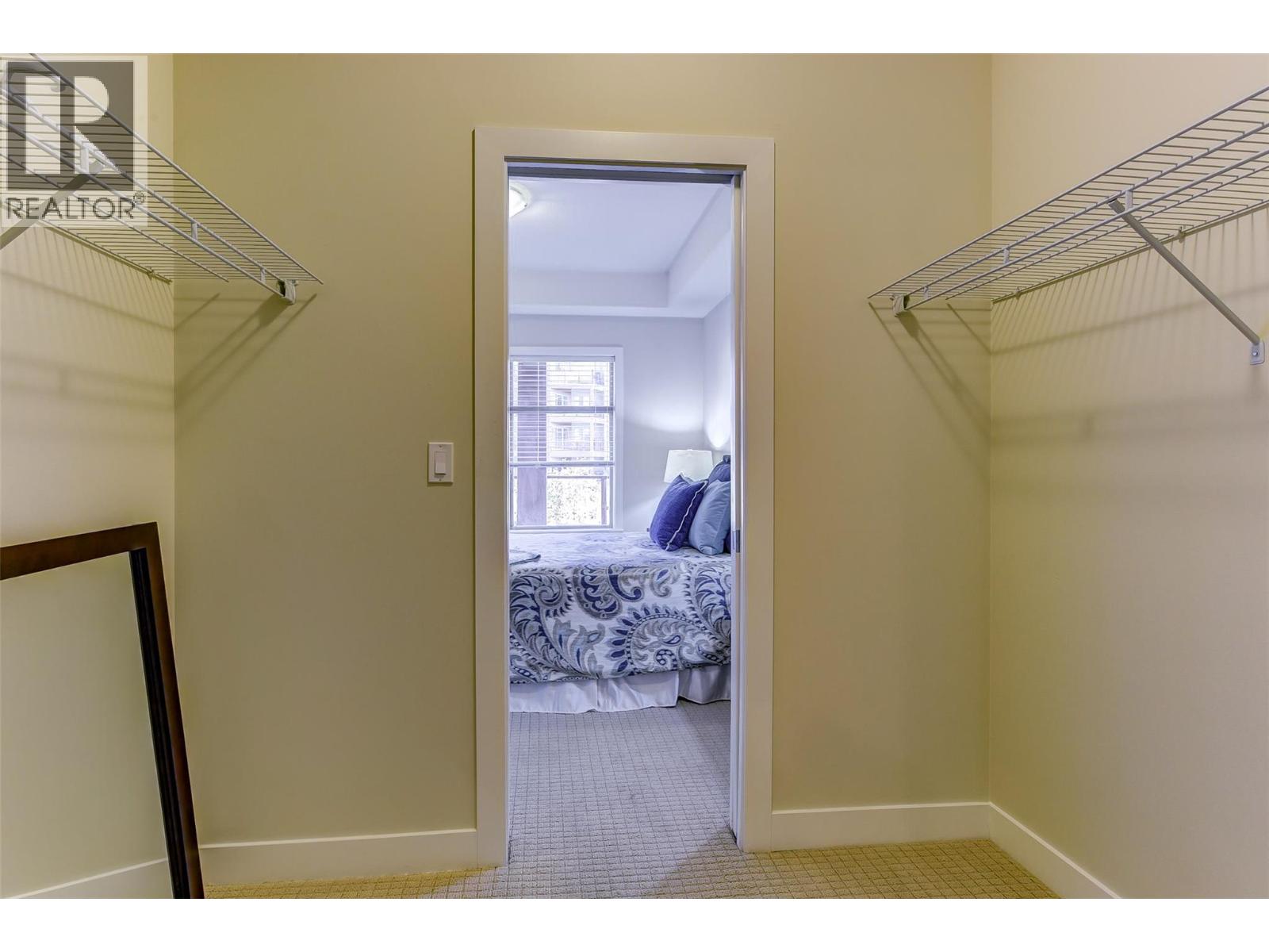 202 3220 Skyview Lane, West Kelowna