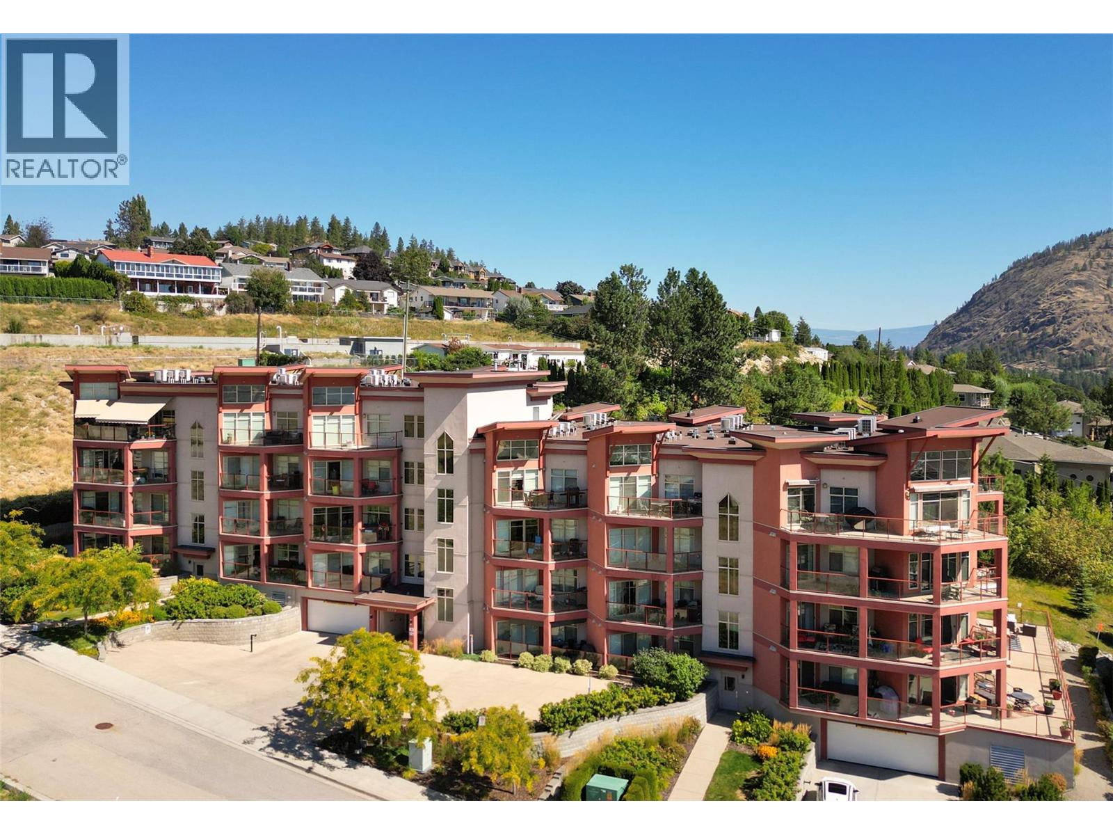 #202 3220 Skyview Lane - 26