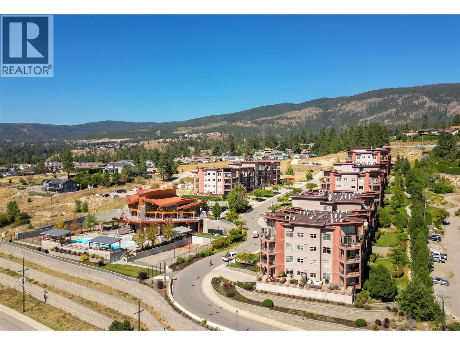 202 3220 Skyview Lane, West Kelowna