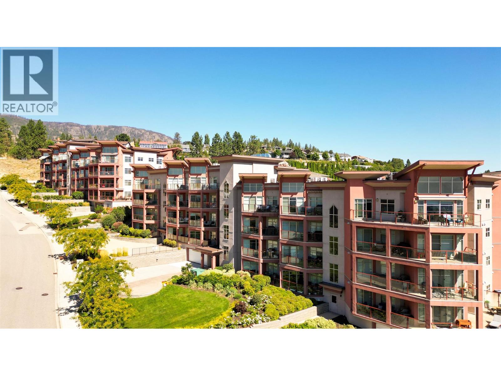 202 3220 Skyview Lane, West Kelowna