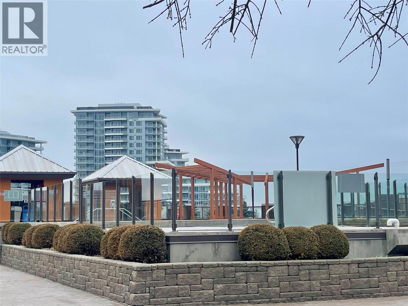 448 654 Cook Road, Kelowna