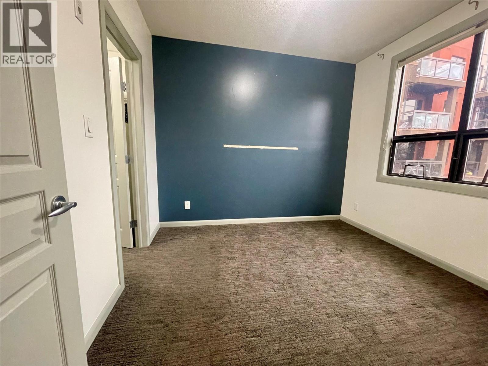 448 654 Cook Road, Kelowna