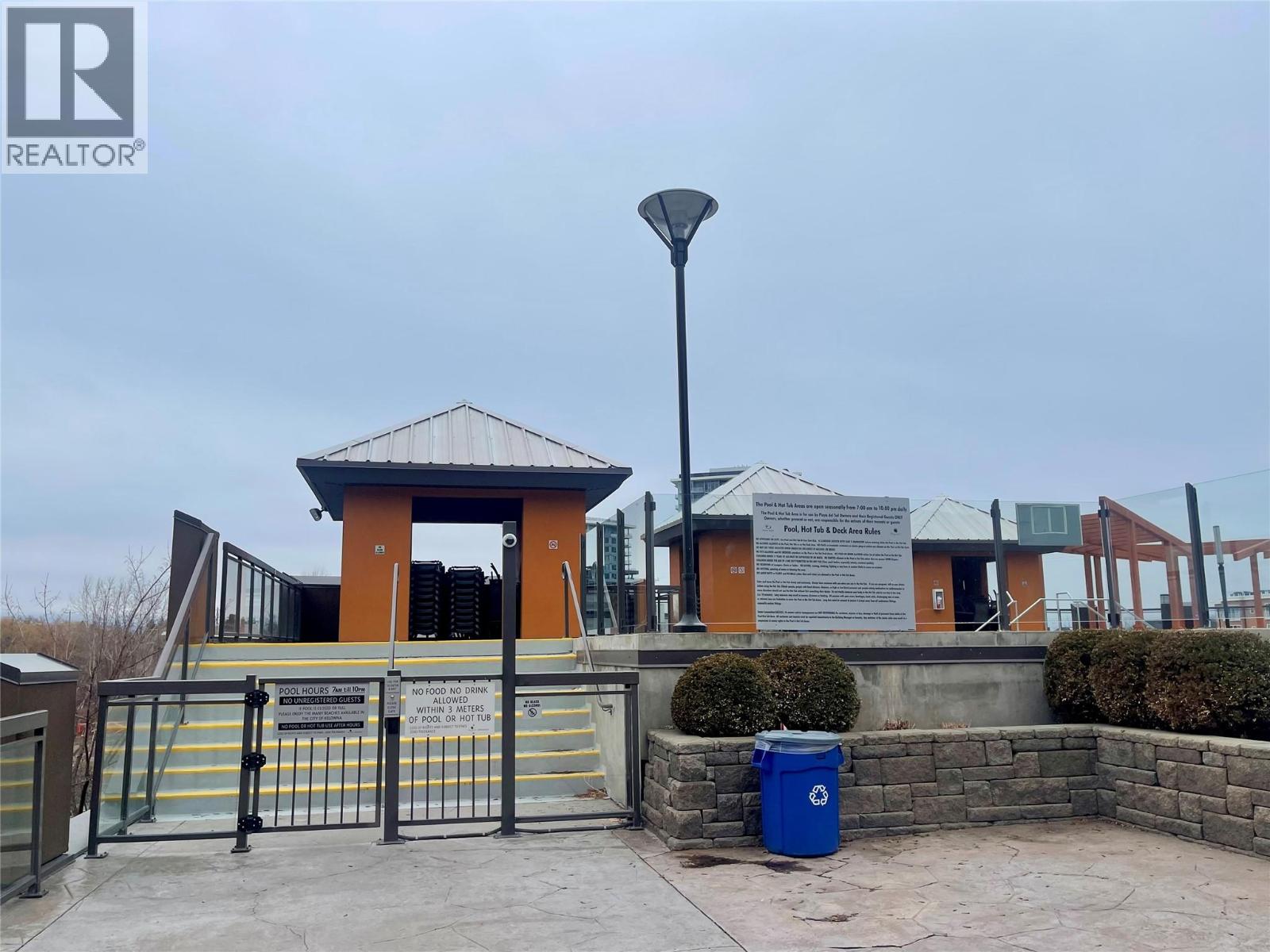 448 654 Cook Road, Kelowna