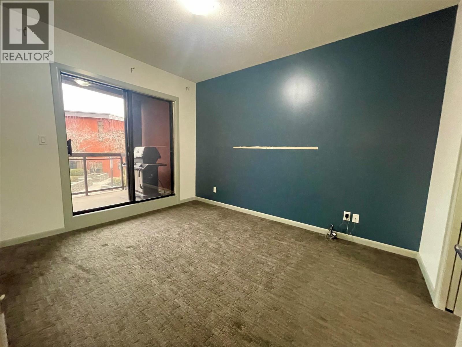 448 654 Cook Road, Kelowna