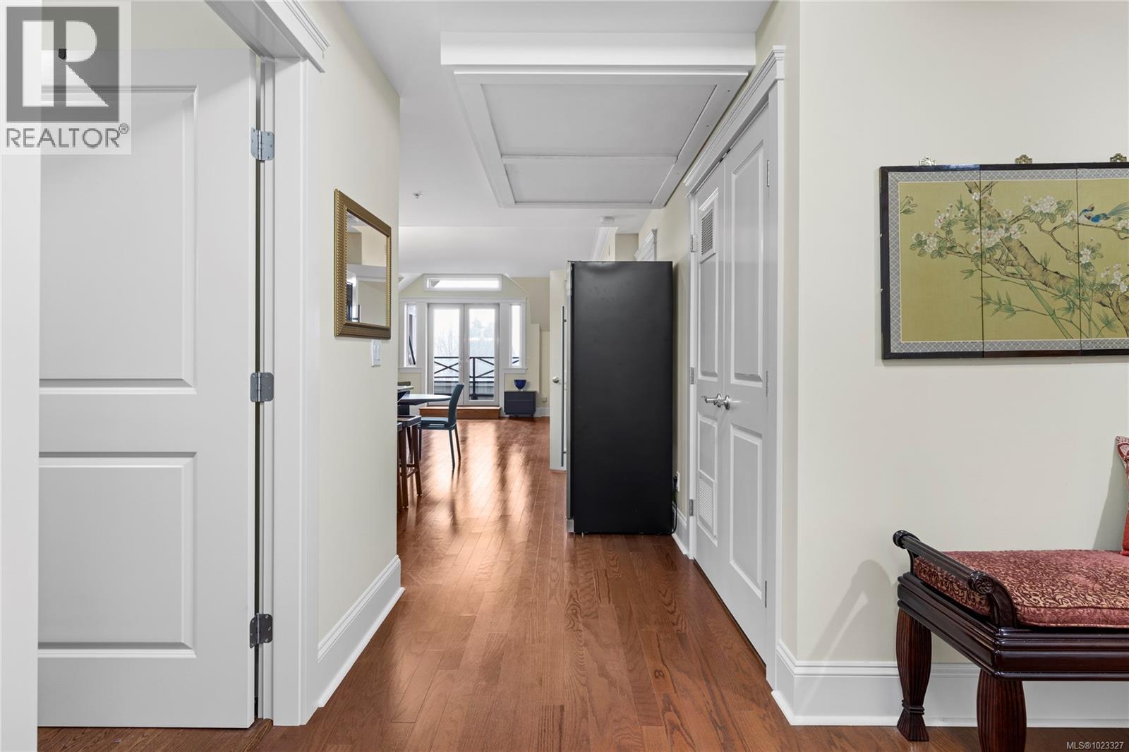 303 222 Second Ave W, Qualicum Beach