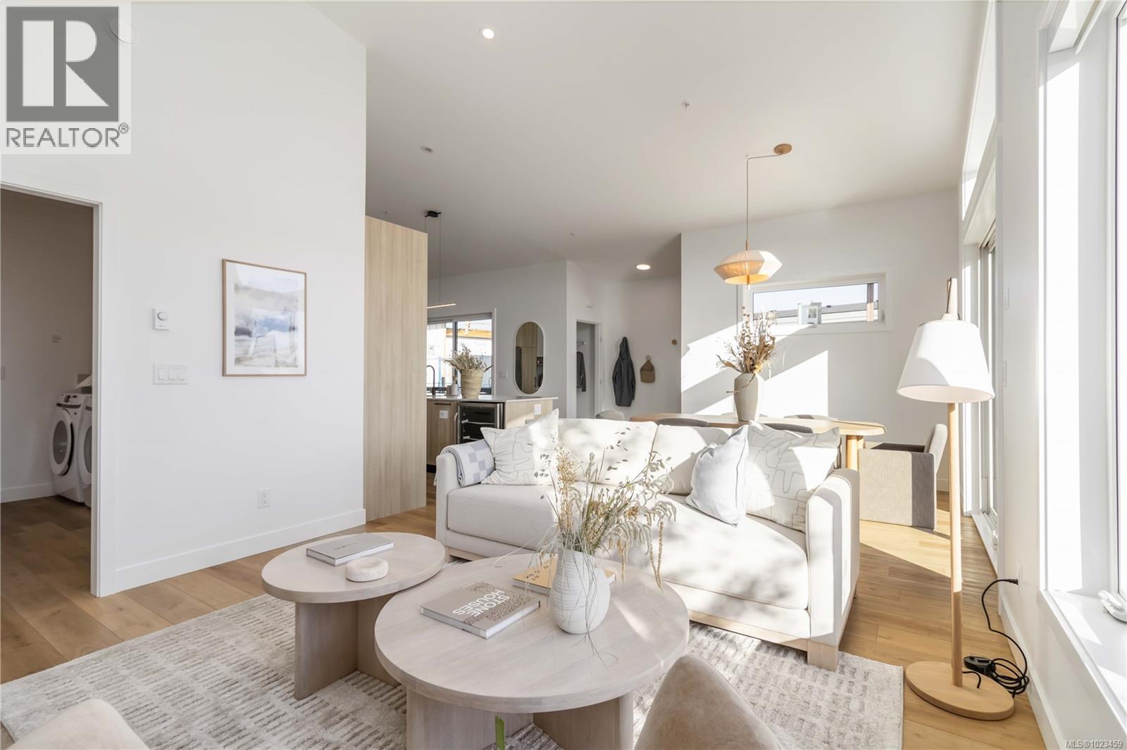 10 3638 Restoration Way, Colwood